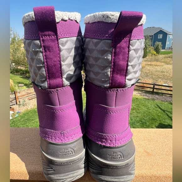 Girls North Face boots size 1 - Picture 2 of 10